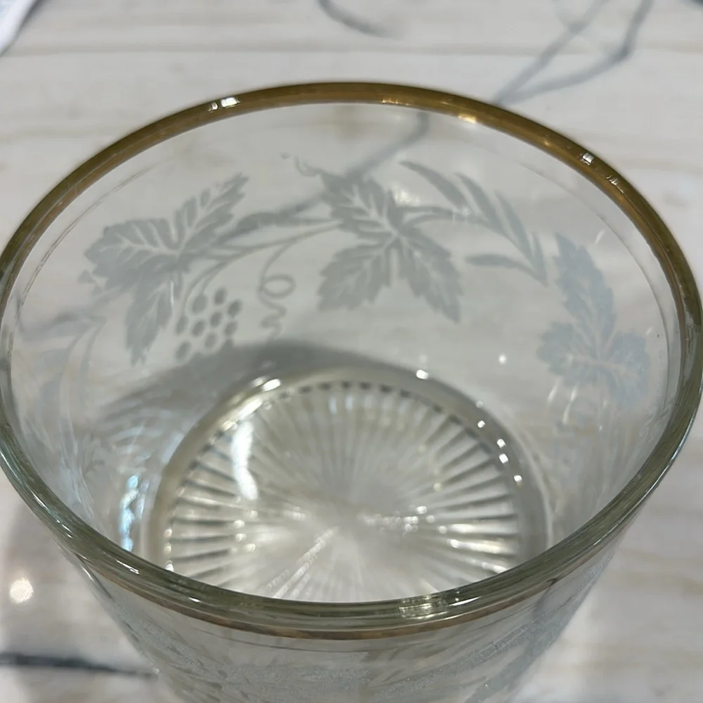 VTG 1940's Bartlett Collins Etched Grapes And Leaves Ice Bucket w/lid Ice Bucket